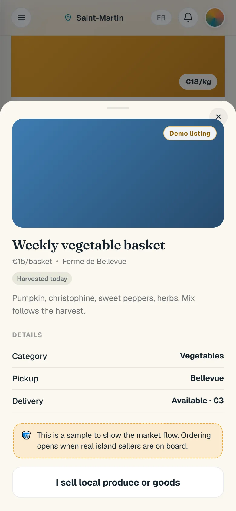 Un producto de demostración abierto: una cesta semanal de verduras con precio, recogida y entrega.