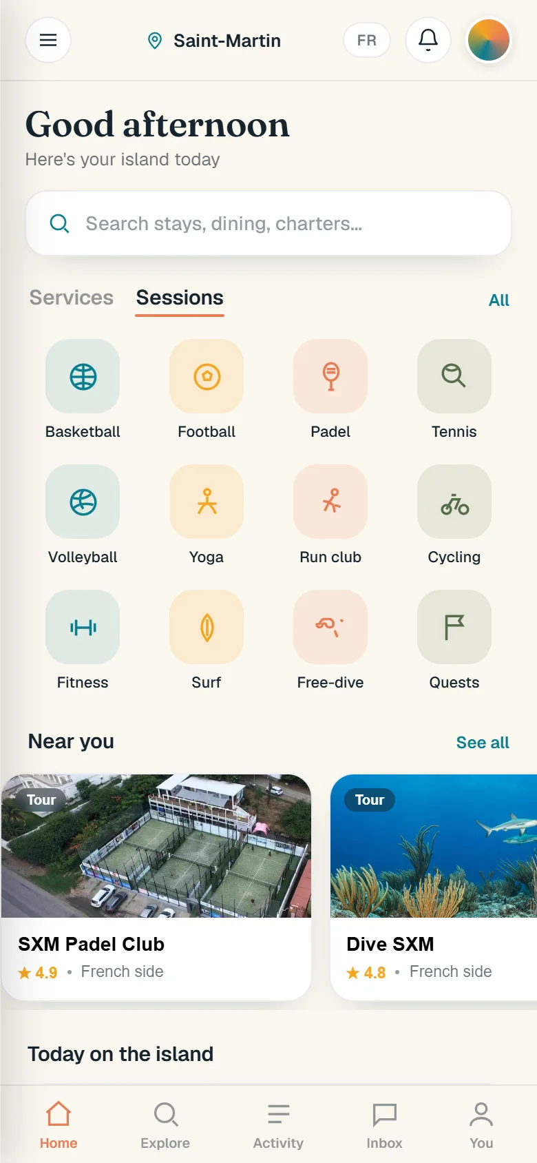 The Sessions tab on the home screen: basketball, football, padel, tennis, volleyball, yoga, a run club, cycling, fitness, surf, free-dive and quests.